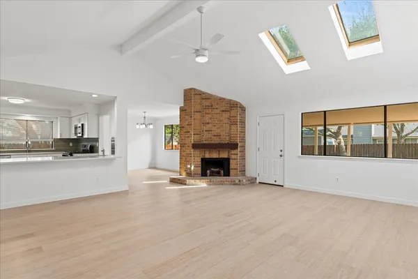 $2,550 | 1400 Lance Way, Austin, TX 78758