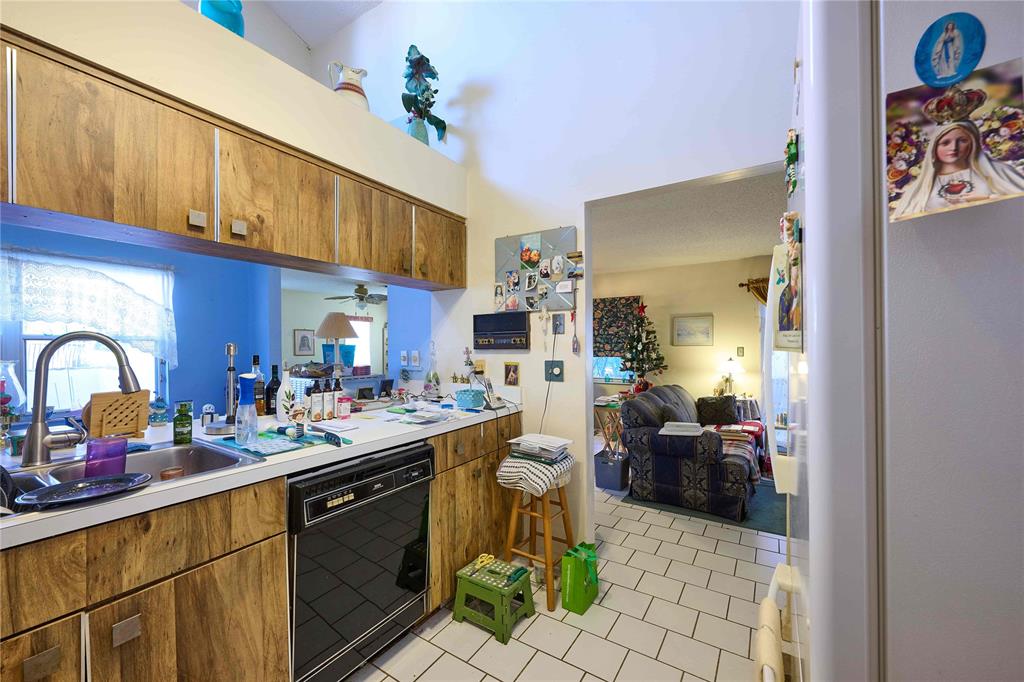 7438 Champagne Place Boca Raton, FL 33433 - Photo 10 of 14