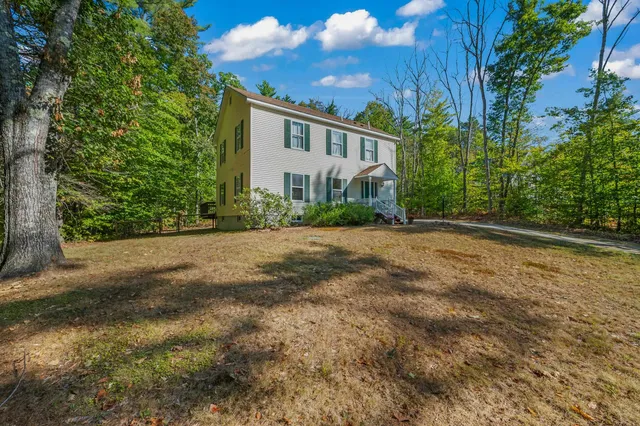$659,900 | 63 West Side Woods, North Conway, NH 03860