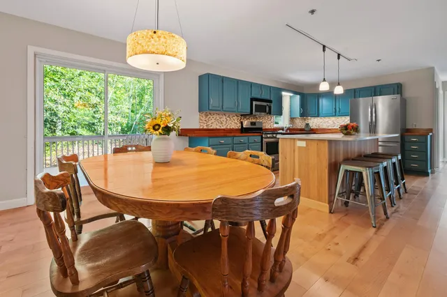 $659,900 | 63 West Side Woods, North Conway, NH 03860