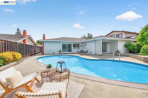 $1,550,000 | 7449 Muirwood Court, Pleasanton, CA 94588