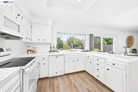 $1,550,000 | 7449 Muirwood Court, Pleasanton, CA 94588