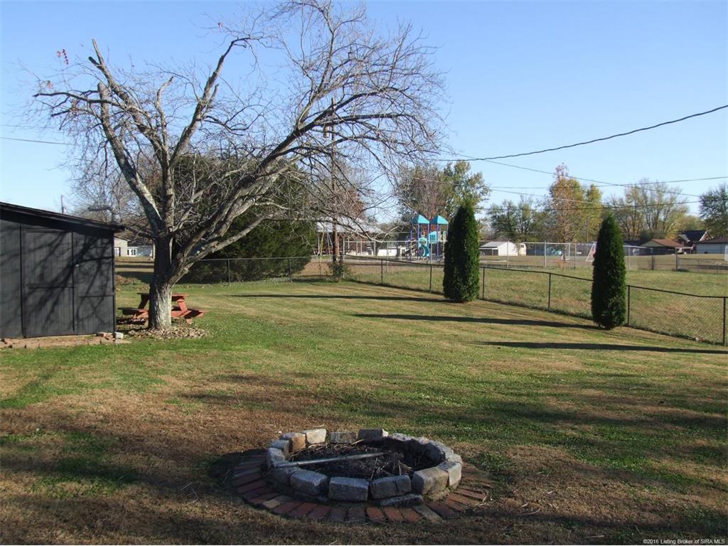 2032 Henriott Road Georgetown, IN 47122 - Photo 17 of 23
