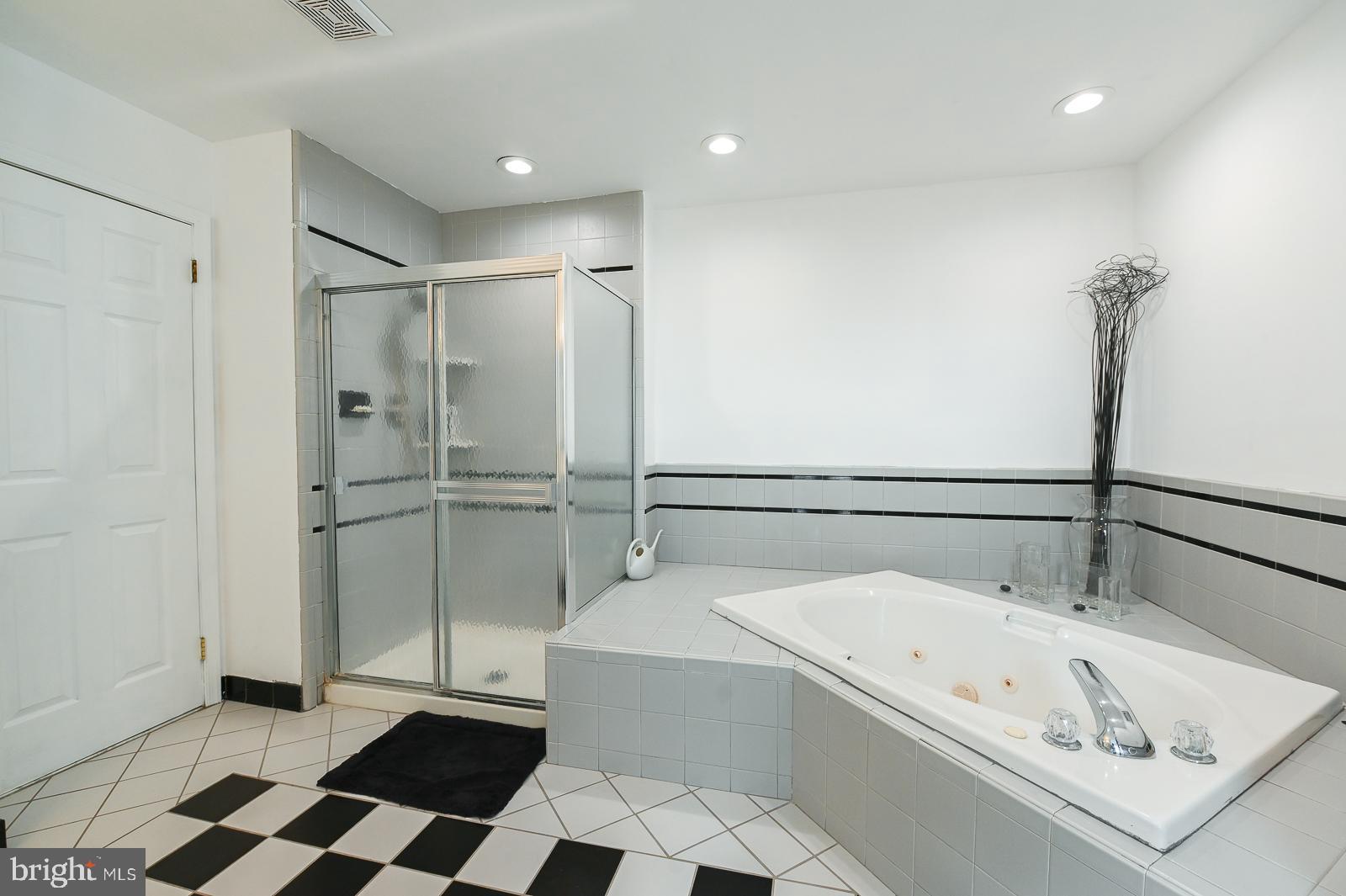 215 Forge Road Collegeville, PA 19426 - Photo 32 of 60 Gallery Image 32