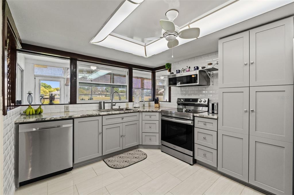 8345 Elgin Drive Port Richey, FL 34668 - Photo 7 of 30