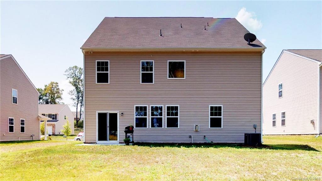 10401 Ebbets Road Charlotte, NC 28273 - Photo 3 of 35
