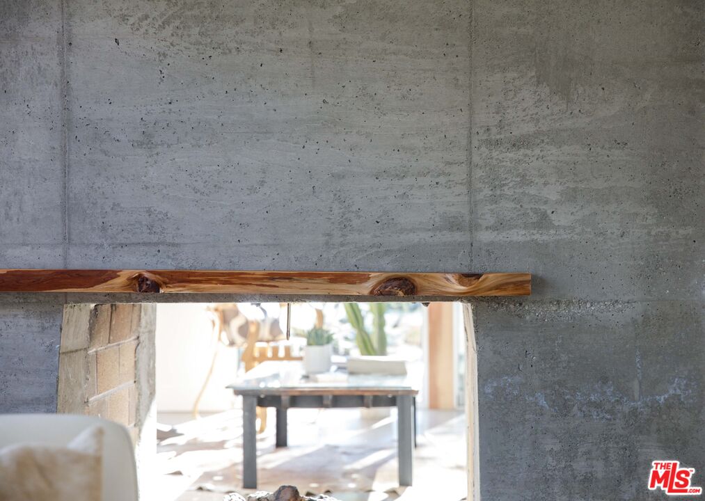 7500 Devista Drive Los Angeles, CA 90046 - Photo 42 of 43 a bathroom with a window and a shower