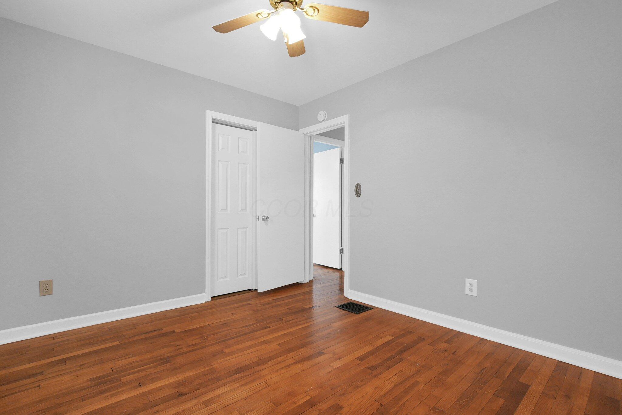350 East Weisheimer Road Columbus, OH 43214 - Photo 15 of 30 19-web-or-mls-350-e-weisheimer-rd