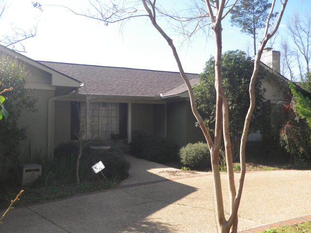 804 South Cleveland Avenue Brookhaven, MS 39601 - Photo 1 of 1 Main View