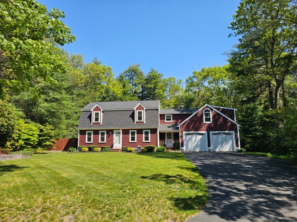 2 Center Hill Road Pembroke, MA 02359 - Photo 3 of 38