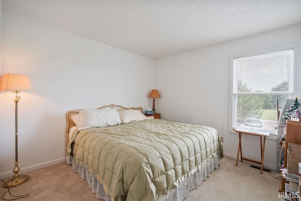 5307 West Division Road Tipton, IN 46072 - Photo 17 of 48 Gallery Image 17