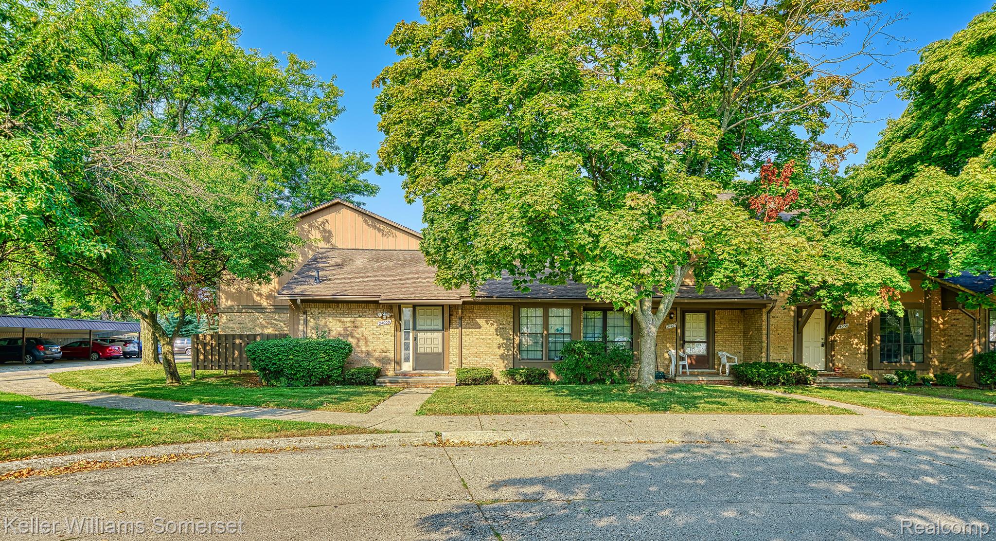 24035 Greenhill Road Warren, MI 48091 - Photo 1 of 26 Gallery Image 1