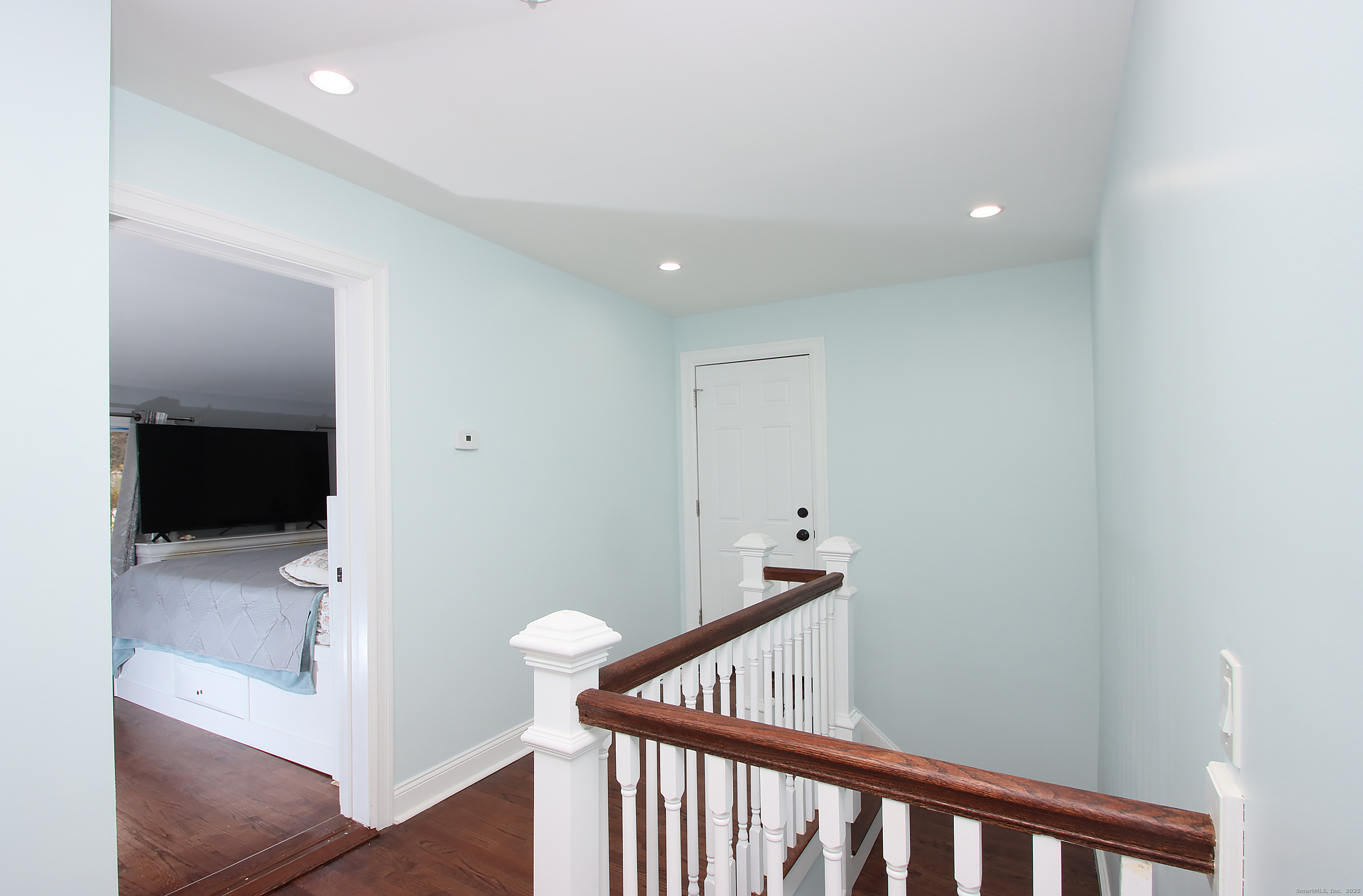 32 Spring Street Ansonia, CT 06401 - Photo 12 of 34