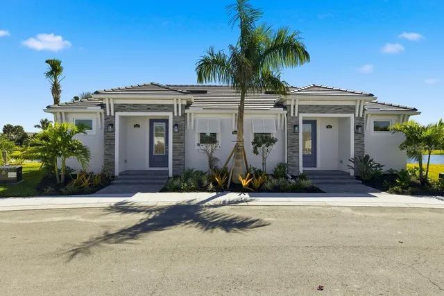 a front view of house with yard