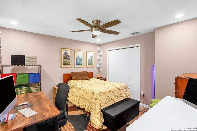 $379,000 | 914 6th Street, Blanco, TX 78606