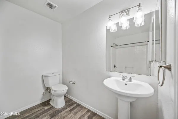 $1,399 | 3065 North 67th Avenue, Unit 122, Phoenix, AZ 85033