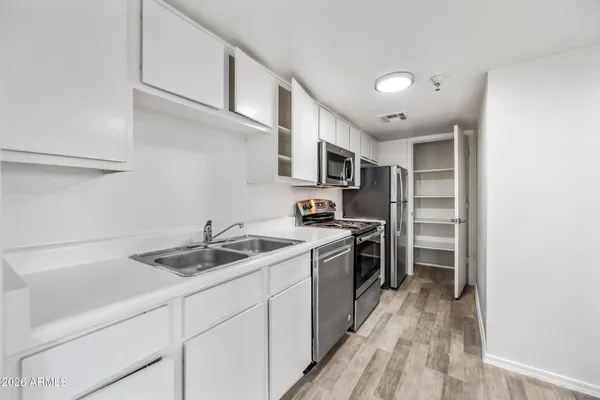 $1,399 | 3065 North 67th Avenue, Unit 122, Phoenix, AZ 85033