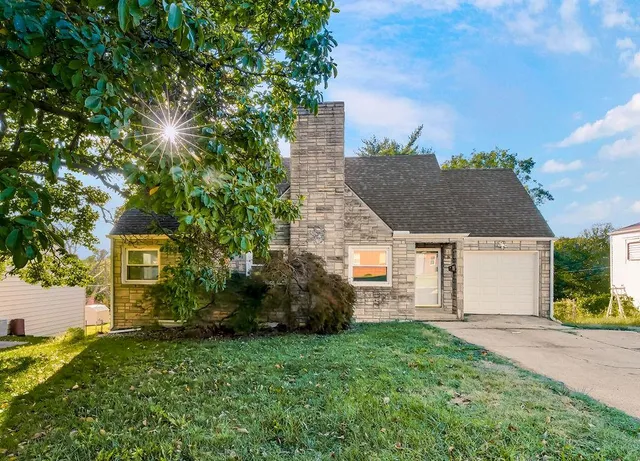 $259,900 | 4428 North Monroe Avenue, Kansas City, MO 64117