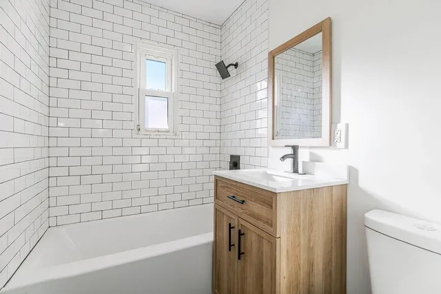 $259,900 | 4428 North Monroe Avenue, Kansas City, MO 64117