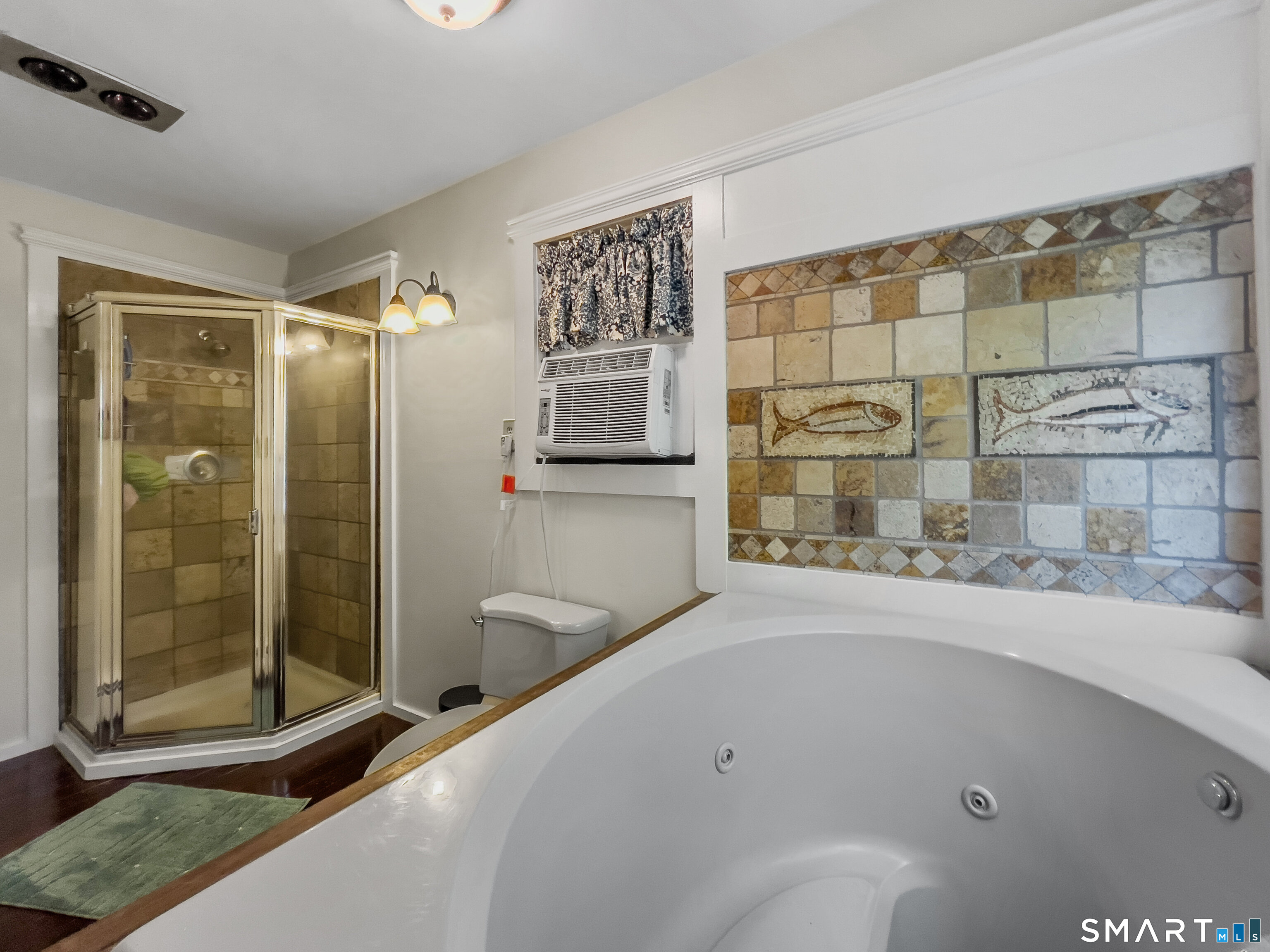 955 Georges Hill Road Southbury, CT 06488 - Photo 22 of 40 Main house- Master bathroom