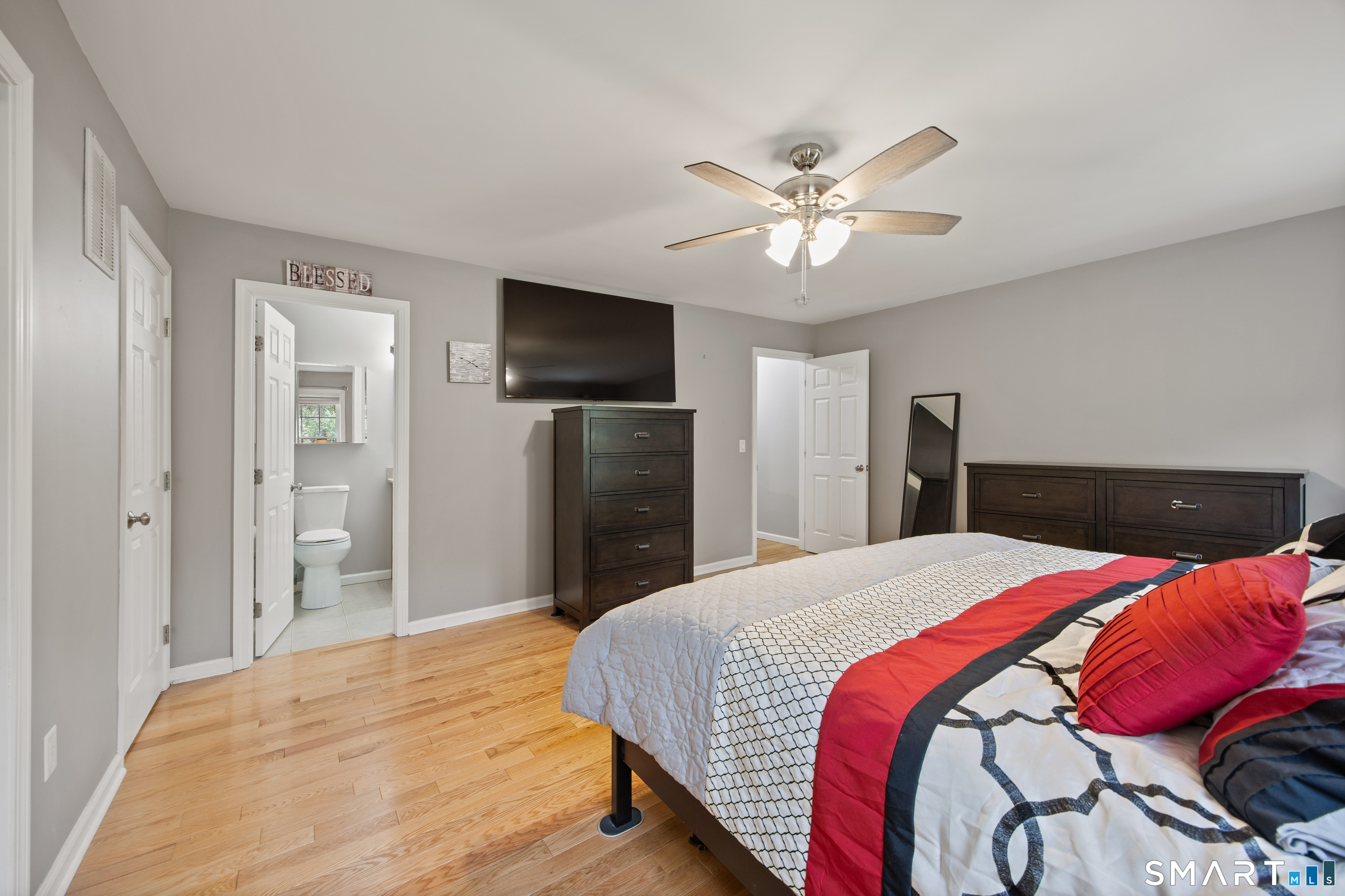 180 Grilleytown Road, Unit 17 Waterbury, CT 06704 - Photo 14 of 24