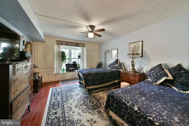 $279,900 | 1005 Valley Glen Road, Unit 237, Elkins Park, PA 19027