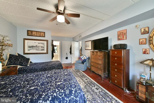 $279,900 | 1005 Valley Glen Road, Unit 237, Elkins Park, PA 19027