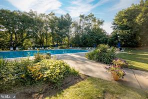 1005 Valley Glen Road, Unit 237 Elkins Park, PA 19027 - Photo 26 of 28