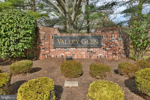 $279,900 | 1005 Valley Glen Road, Unit 237, Elkins Park, PA 19027
