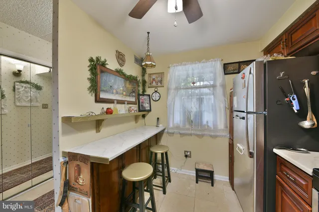 $279,900 | 1005 Valley Glen Road, Unit 237, Elkins Park, PA 19027