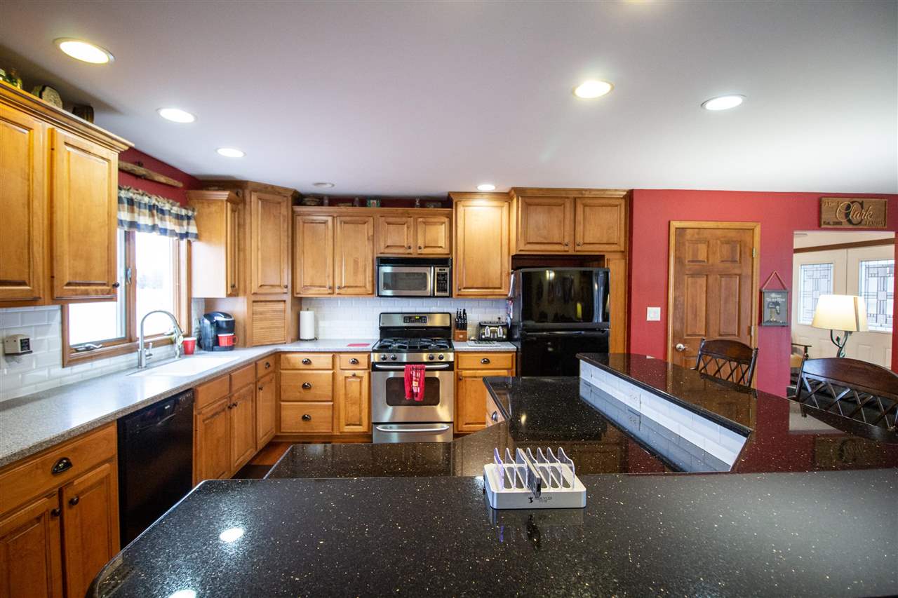 15210 Bueche Road Chesaning, MI 48616 - Photo 14 of 49 50069037-13.JPG