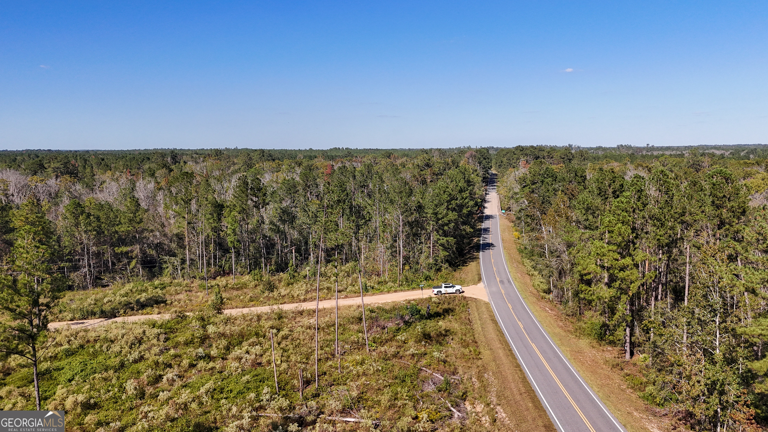 0 Stewart Cemetery Road Alma, GA 31510 - Photo 2 of 9 a view of a yard from a balcony