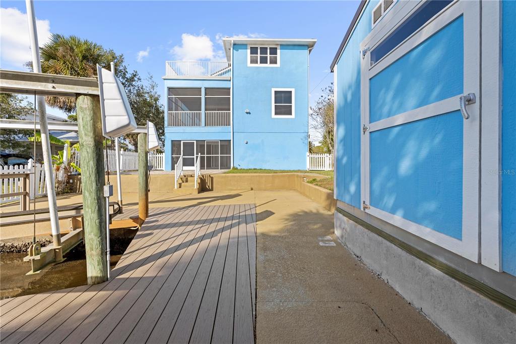 5446 Bluepoint Drive Port Richey, FL 34668 - Photo 20 of 68 a view of a house with a large window