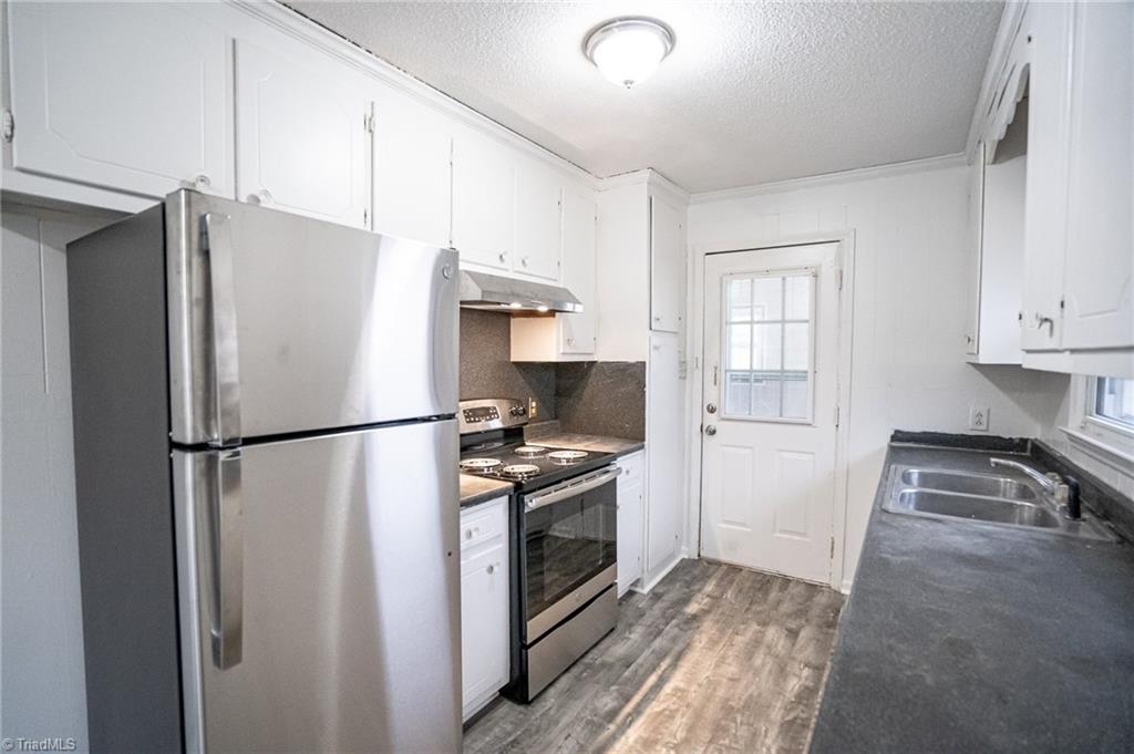2705 Ellis Jeffries Road Burlington, NC 27217 - Photo 11 of 30 Gallery Image 11