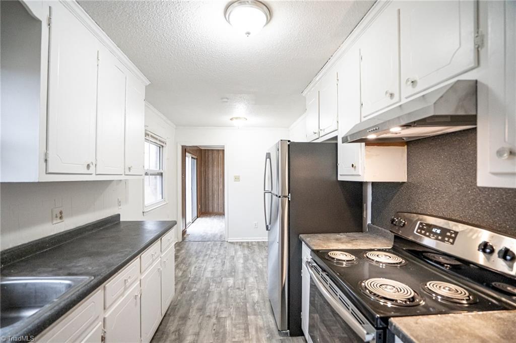 2705 Ellis Jeffries Road Burlington, NC 27217 - Photo 13 of 30 Gallery Image 13