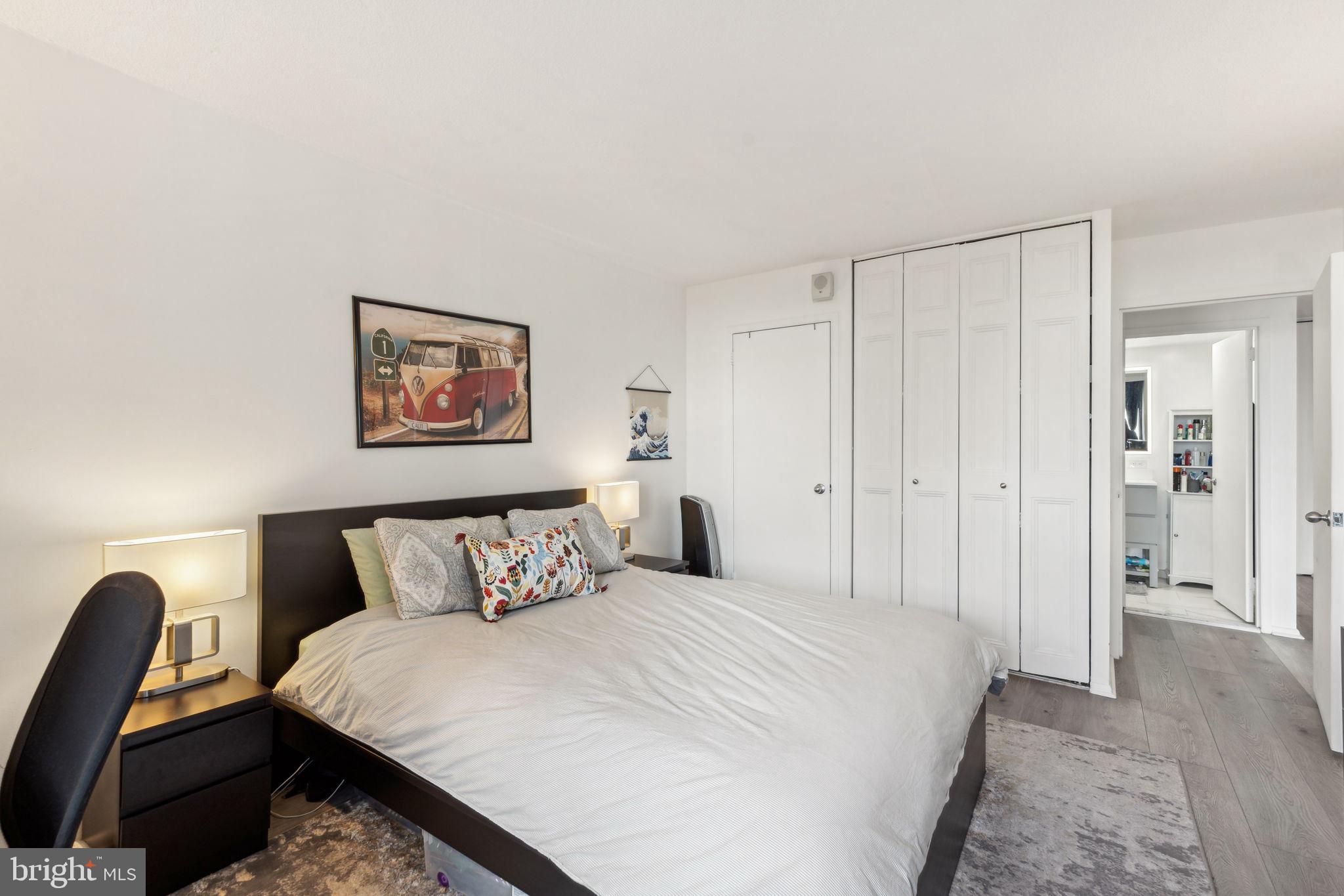 1420 Locust Street, Unit 17R Philadelphia, PA 19102 - Photo 11 of 25