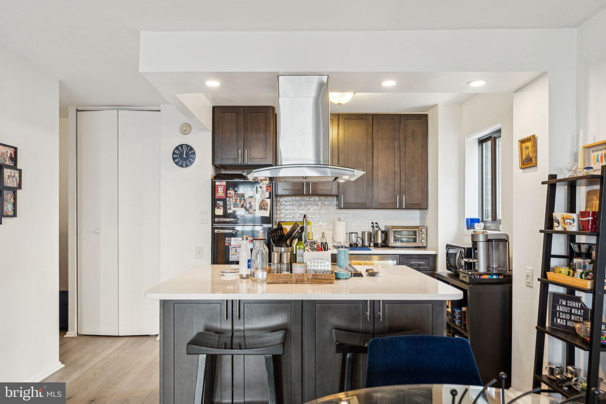 1420 Locust Street, Unit 17R Philadelphia, PA 19102 - Photo 8 of 25