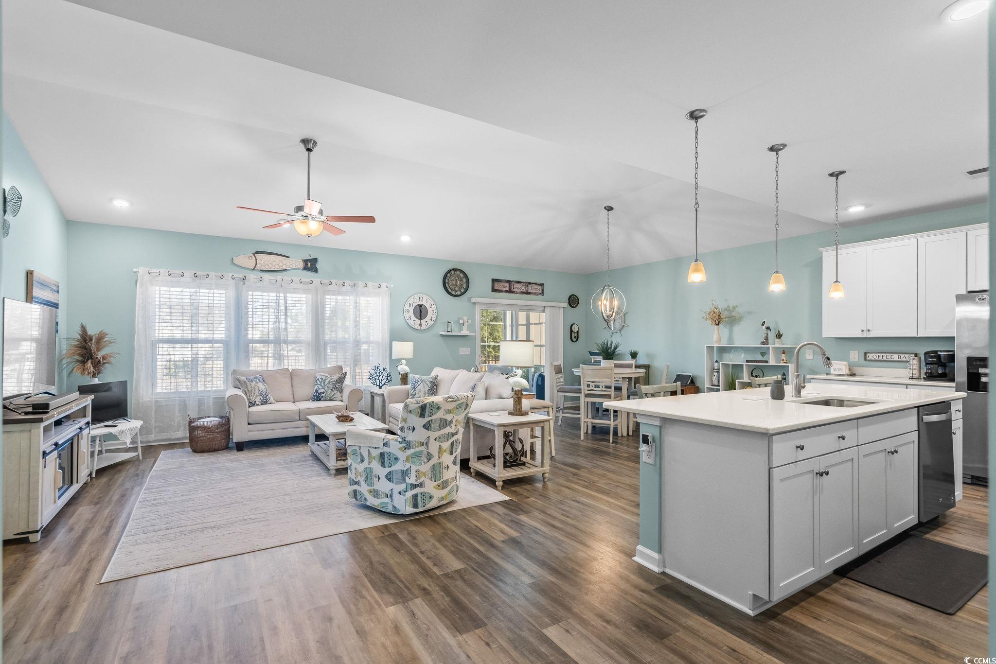 917 Abernathy Place Surfside Beach, SC 29575 - Photo 7 of 39