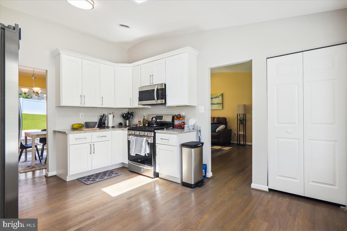 2711 Weller Road Silver Spring, MD 20906 - Photo 4 of 80