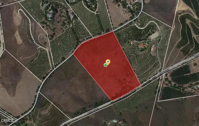 an aerial view of a backyard