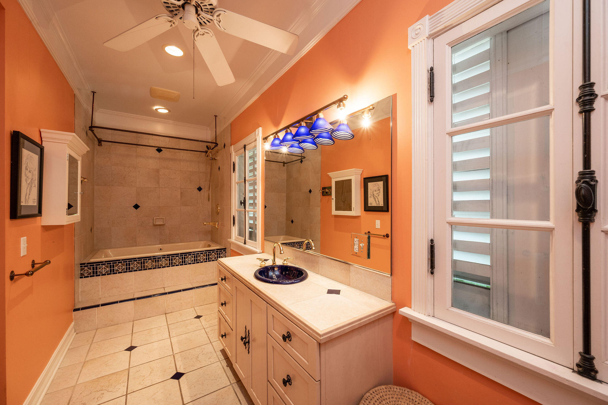 600 Elizabeth Street Key West, FL 33040 - Photo 39 of 90 Soaking Tub