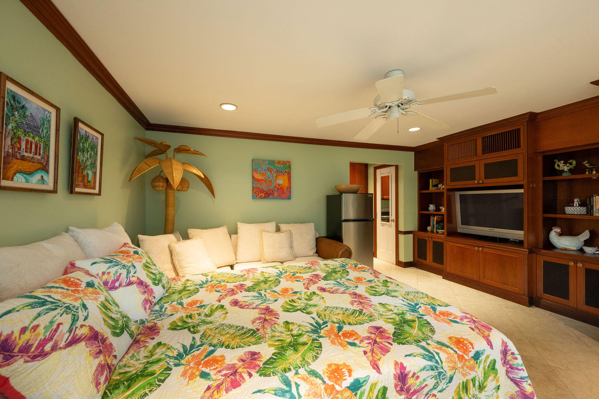 600 Elizabeth Street Key West, FL 33040 - Photo 71 of 90 Pool Suite with Built-Ins