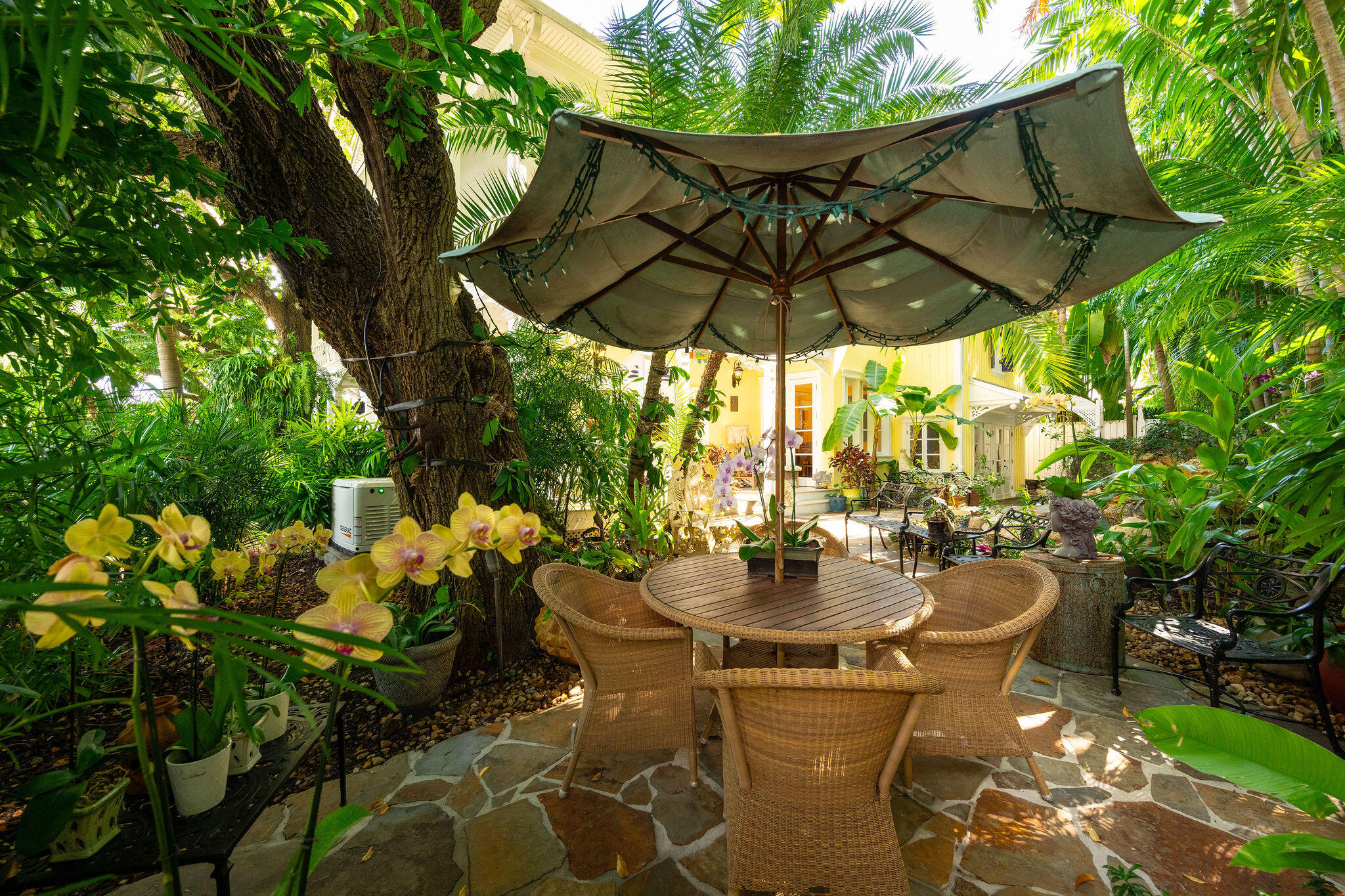 600 Elizabeth Street Key West, FL 33040 - Photo 79 of 90 Outdoor Dining Area