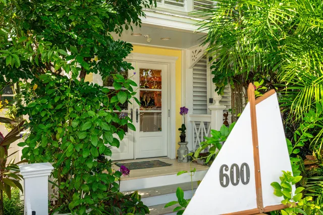 $4,950,000 | 600 Elizabeth Street, Key West, FL 33040