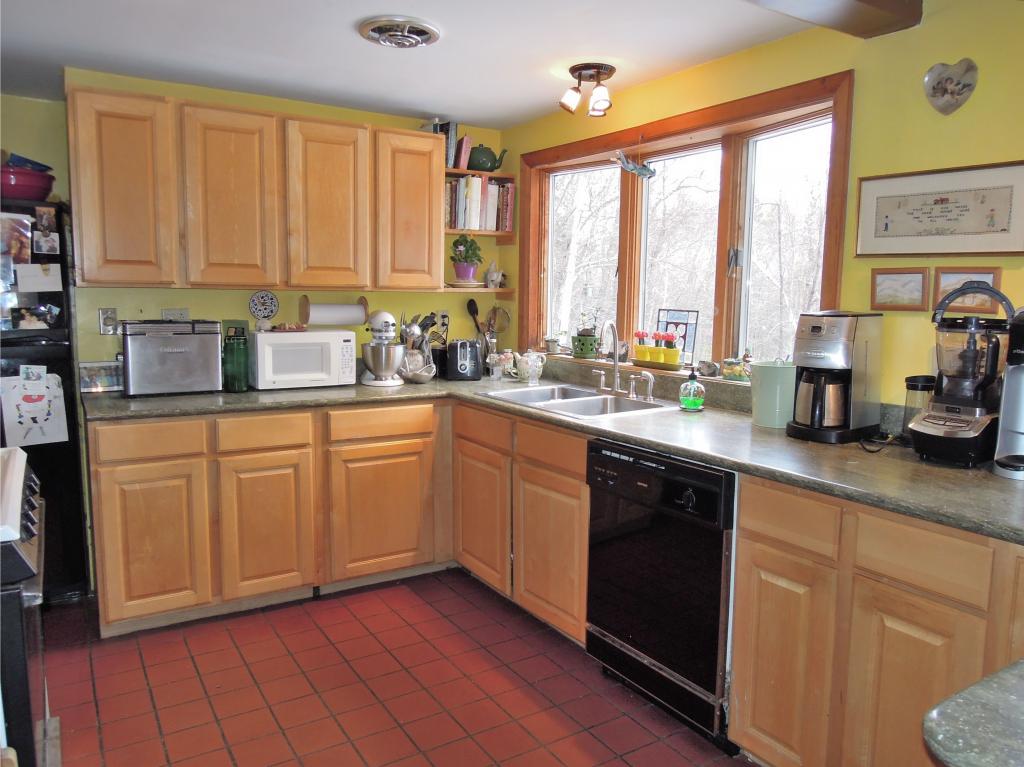 842 Windmill Hill Road North Westminster, VT 05346 - Photo 7 of 36 Gallery Image 7