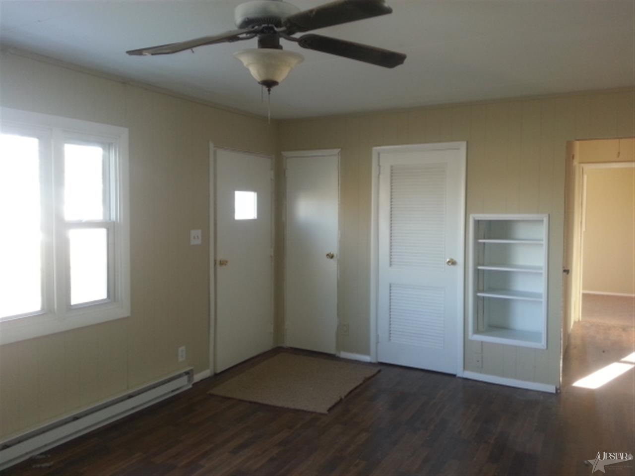2221 West Wallen Road Fort Wayne, IN 46818 - Photo 3 of 10 Gallery Image 3
