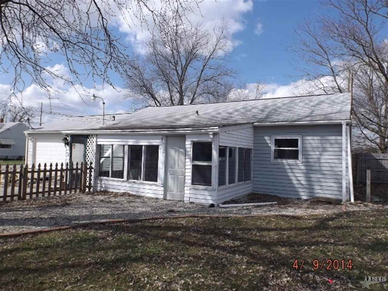 2221 West Wallen Road Fort Wayne, IN 46818 - Photo 9 of 10 Gallery Image 9