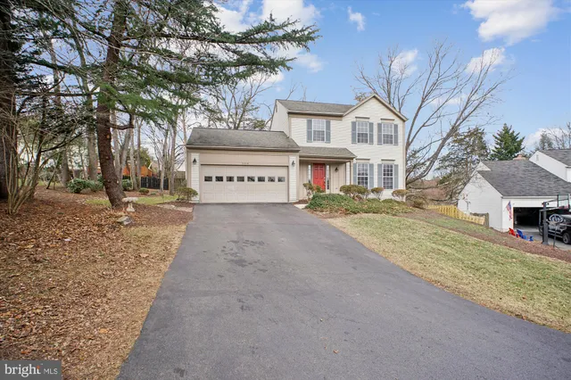 $750,000 | 12318 Valley High Road, Herndon, VA 20170