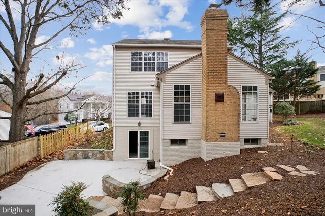 $750,000 | 12318 Valley High Road, Herndon, VA 20170