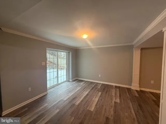 $750,000 | 12318 Valley High Road, Herndon, VA 20170